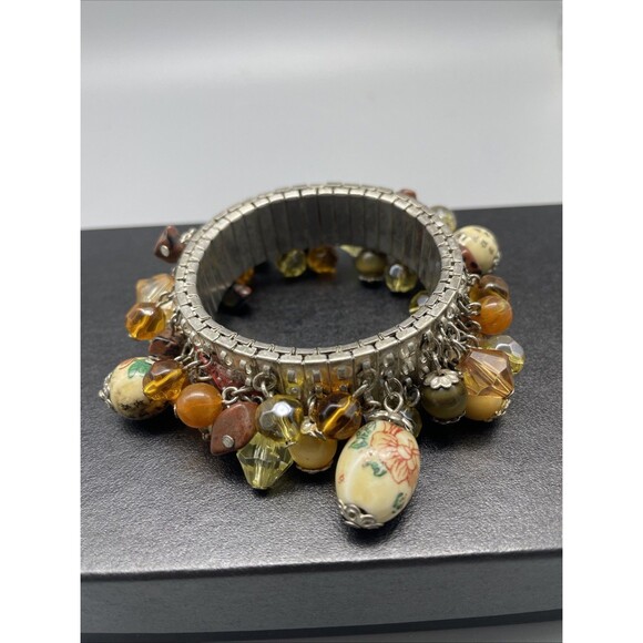 Vintage Cha-Cha Accordion Expansion Bracelet Asian Egg Bead Charms - Picture 5 of 5